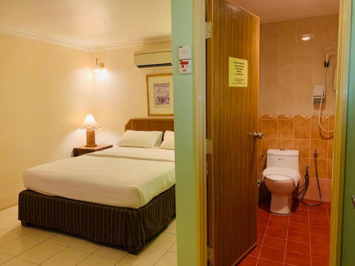 Hotel Johan Malacca エクステリア 写真